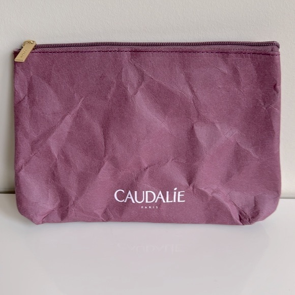 FREE ADD ON (with purchase) Caudalie cosmetic bag - Picture 2 of 7